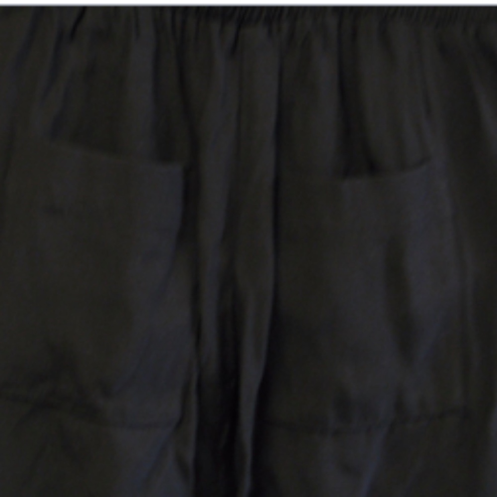 Black Loft sleeveless romper - Picture 5 of 5